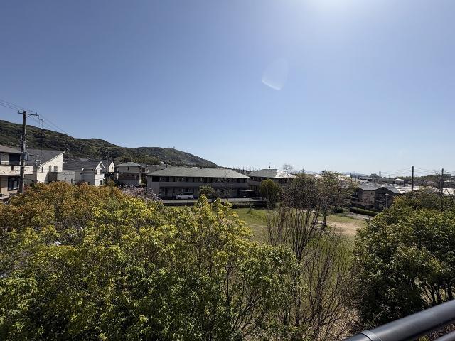 住戸からの眺望写真  写真撮影日：2026-04-05