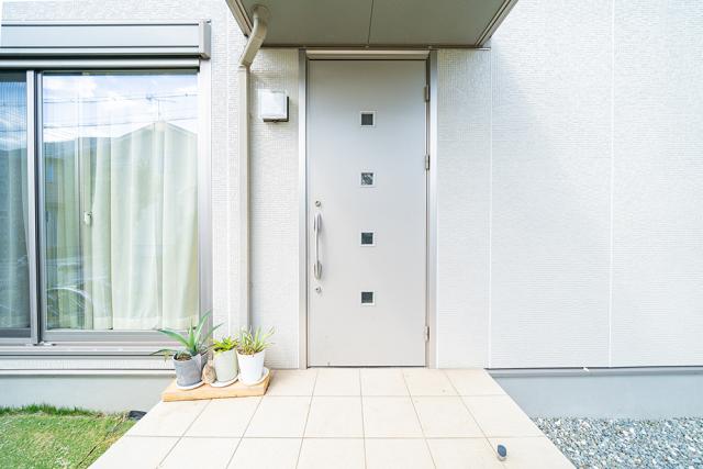 玄関  写真撮影日：2026-05-03