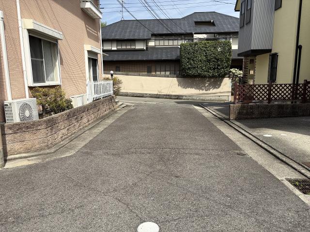 前面道路含む現地写真  写真撮影日：2026-04-19