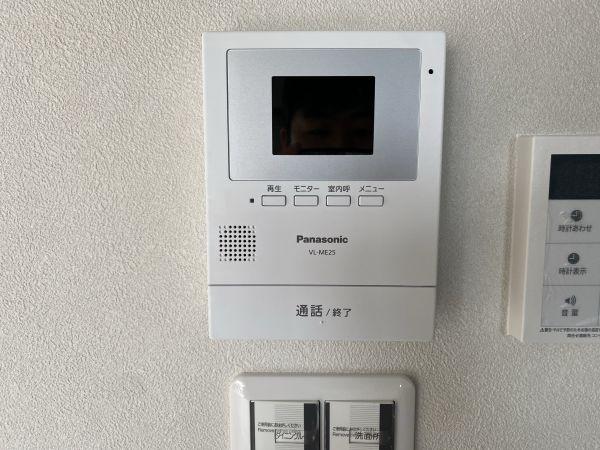 防犯設備 インターフォン設備。  写真撮影日：2025-04-26