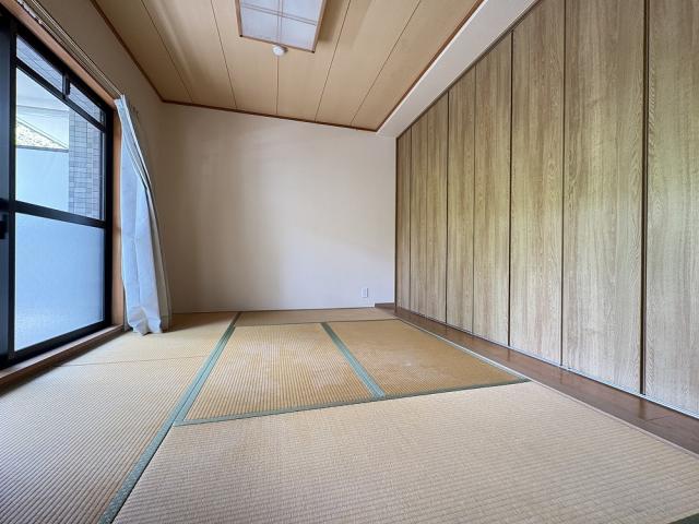 リビング以外の居室  写真撮影日：2026-05-02