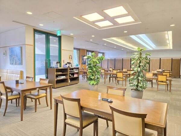 館内レストラン　予約制ではなく、気が向いた時に利用できます