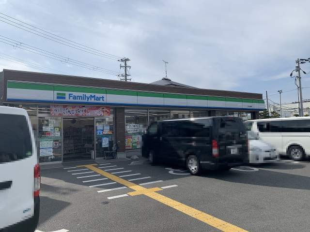 ファミリーマート三木広野店 350m 写真撮影日：2026-07-09