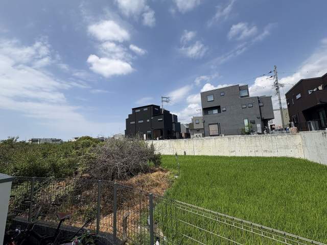 住戸からの眺望写真  写真撮影日：2026-07-24