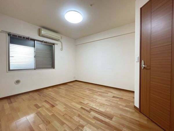 洋室7畳/家具・調度品は価格に含まれません