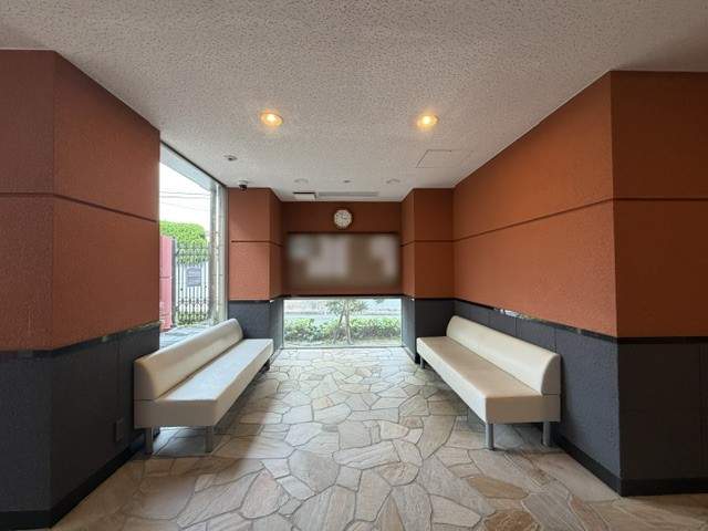 ロビー  写真撮影日：2026-08-02