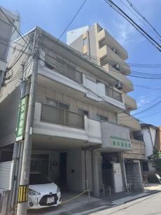 東海道本線「立花」駅まで徒歩3分。通勤・通学・公共機関を利用してのお出かけにも便利な立地です。