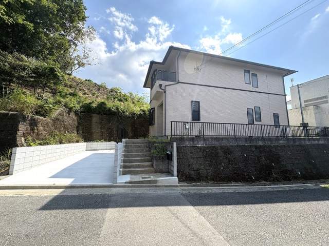 前面道路含む現地写真  写真撮影日：2026-09-24
