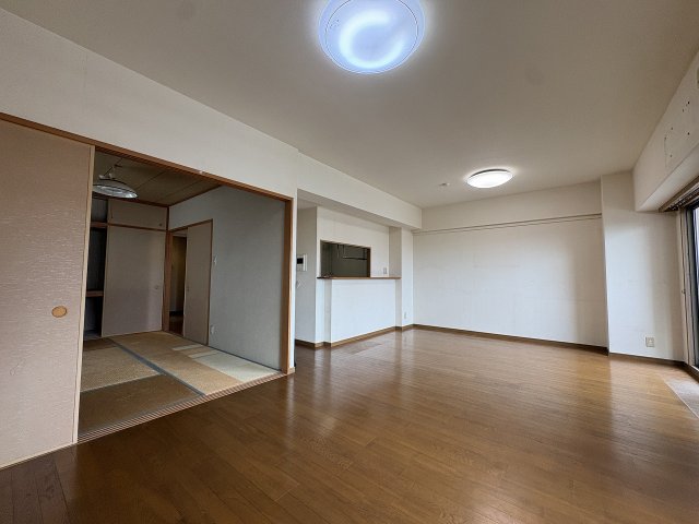 リビング  写真撮影日：2026-09-01
