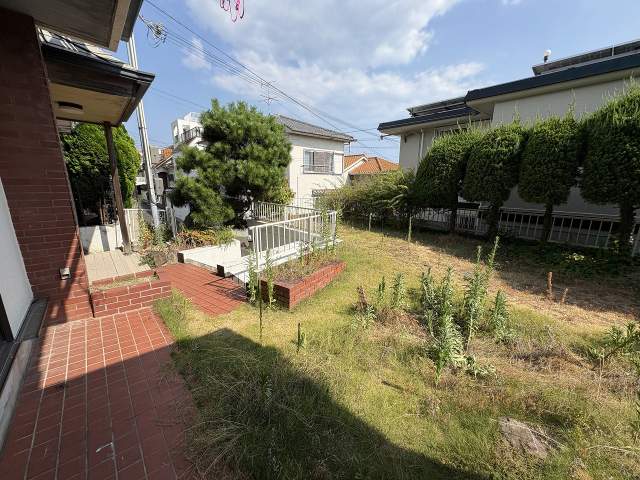 庭  写真撮影日：2026-08-01