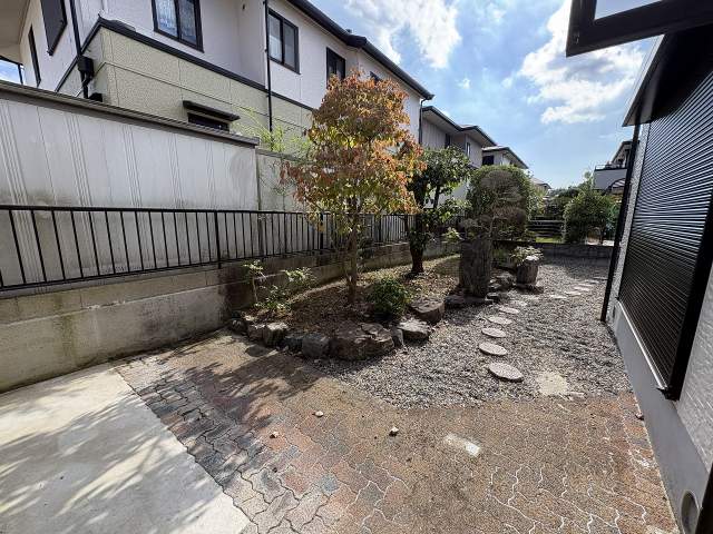 庭  写真撮影日：2026-10-01