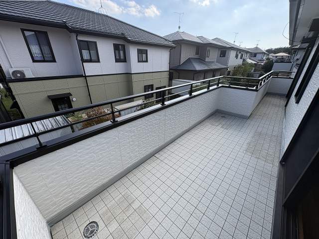 バルコニー  写真撮影日：2026-10-01