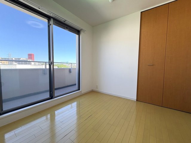 リビング以外の居室  写真撮影日：2026-10-09