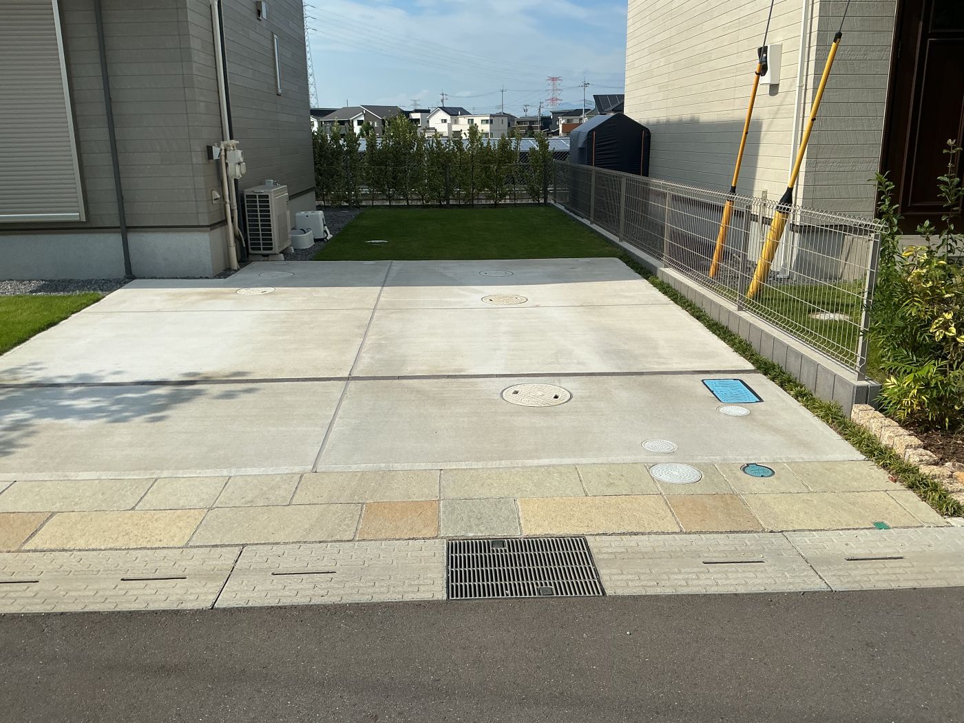 駐車場並列駐車