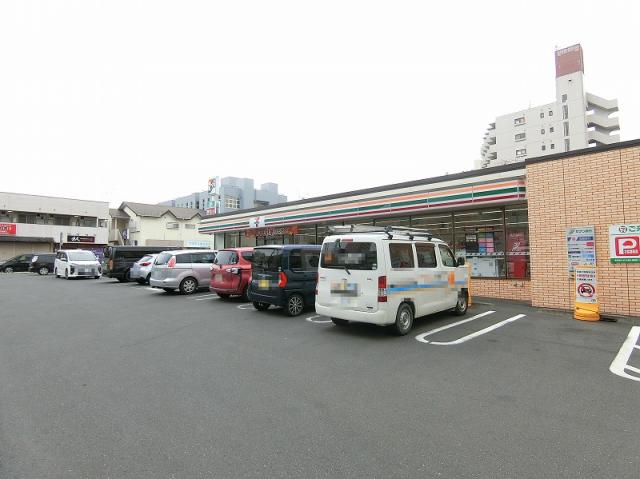 セブンイレブン水戸城南店 450m 写真撮影日：2025-05-10
