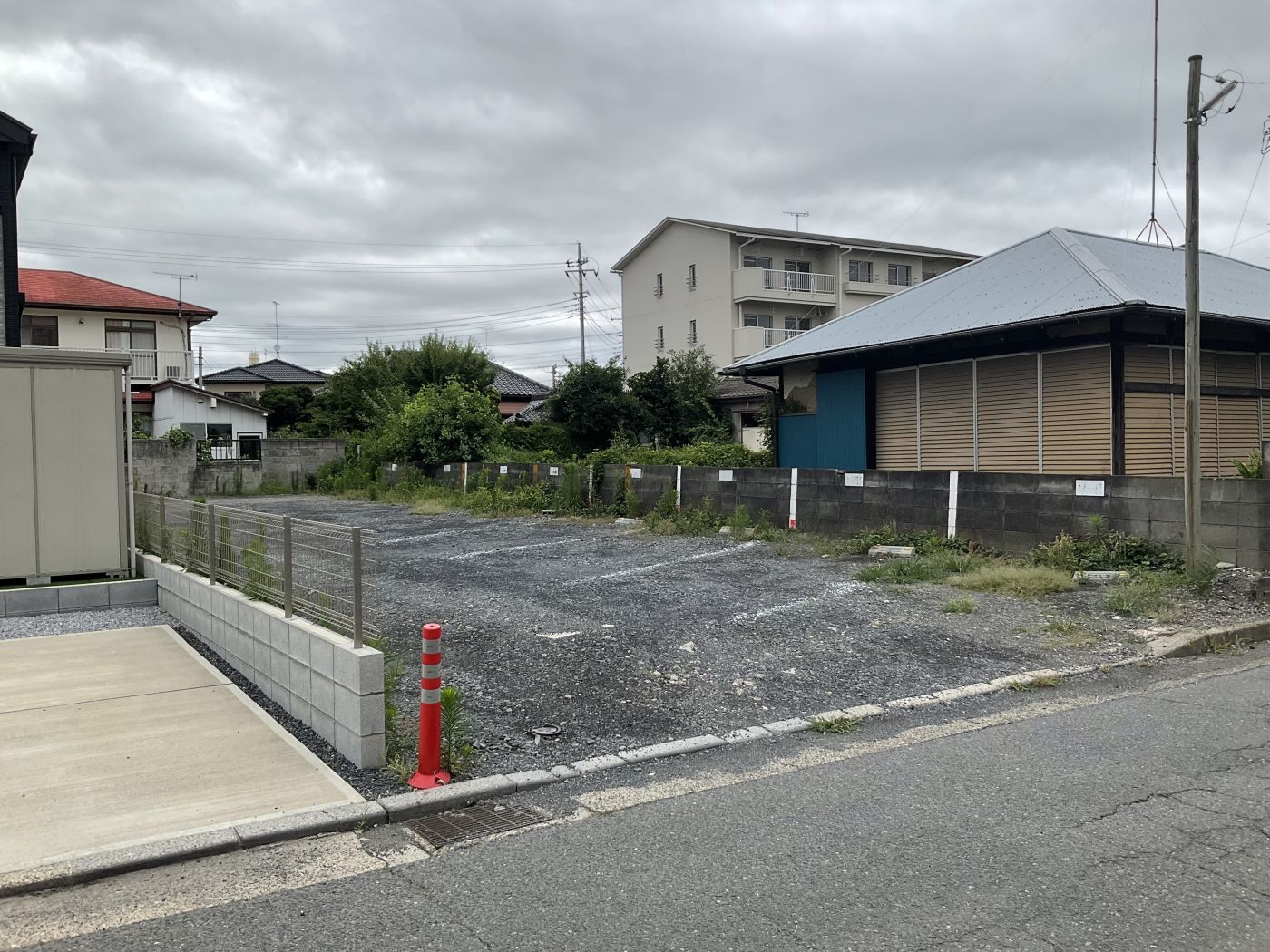 南西側 写真撮影日：2025-08-01