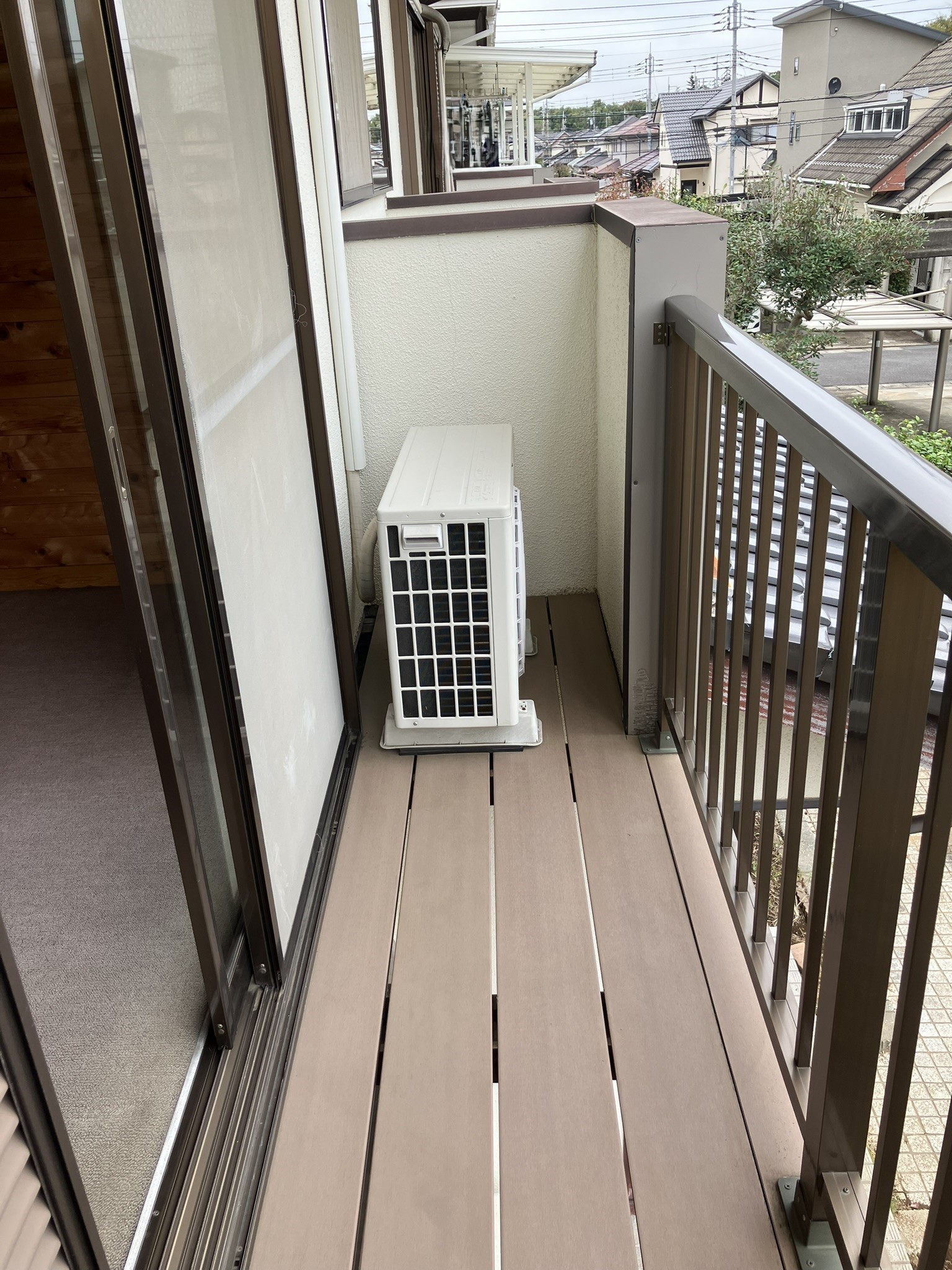 バルコニー（南西側） 写真撮影日：10/24/25, 12:00 AM