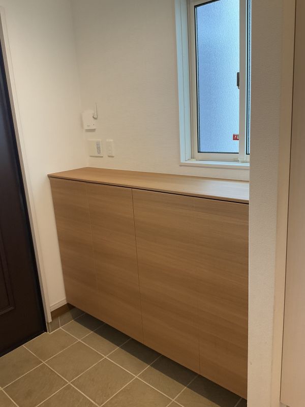 玄関（シューズボックス） 写真撮影日：9/13/25, 12:00 AM