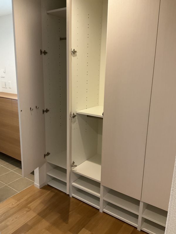 玄関（個人ロッカー③） 写真撮影日：9/13/25, 12:00 AM