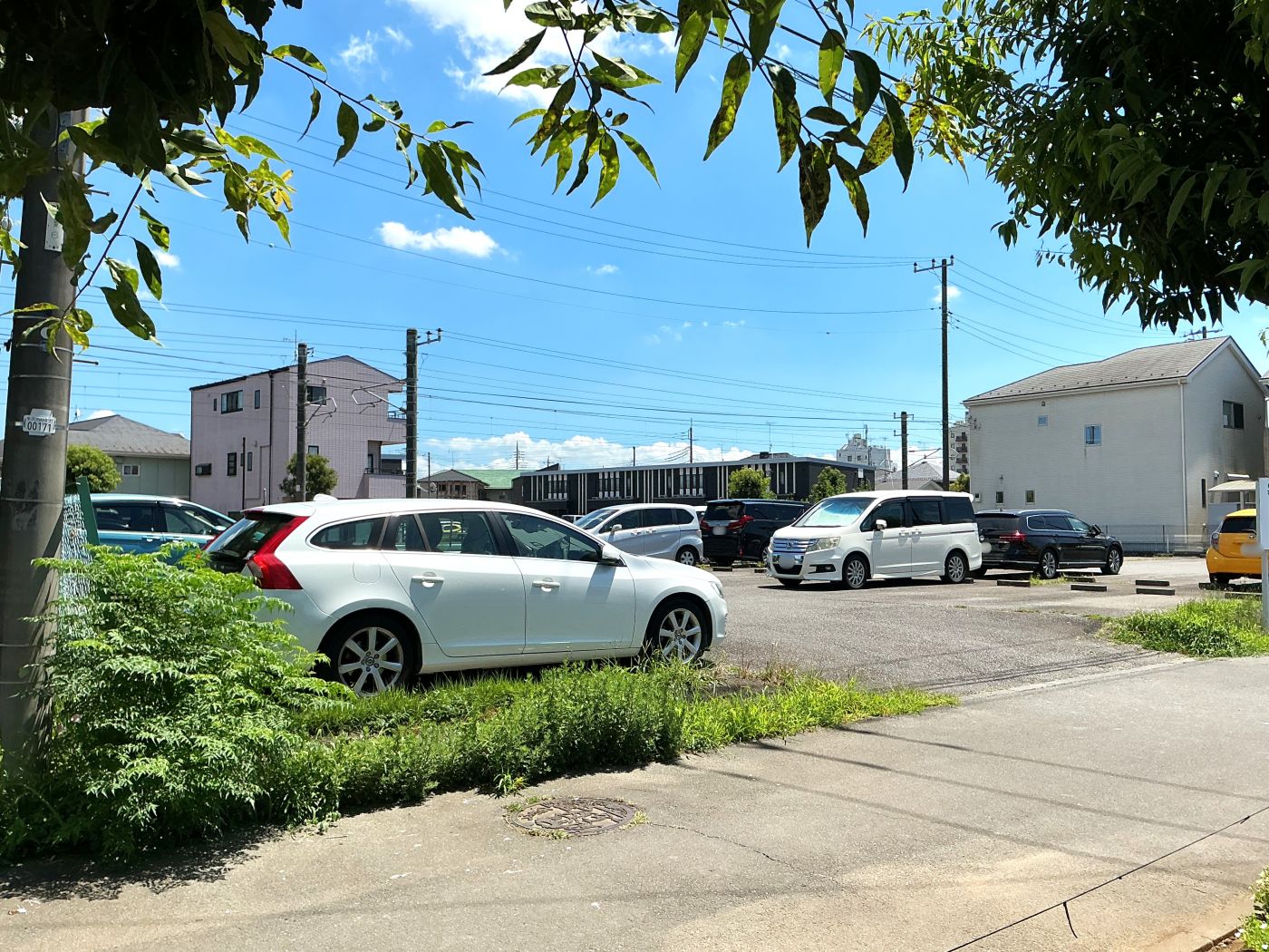 西側道路より南方面