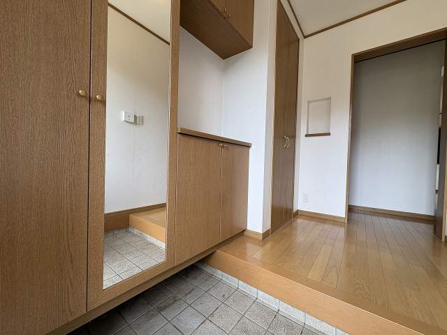 玄関  写真撮影日：2026-08-28