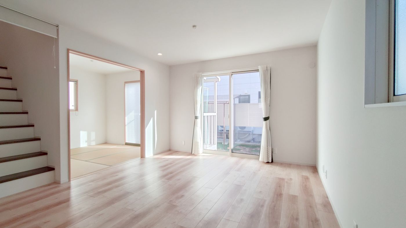 ２０２６年１月撮影　※写真中のカーテンは価格に含みます。