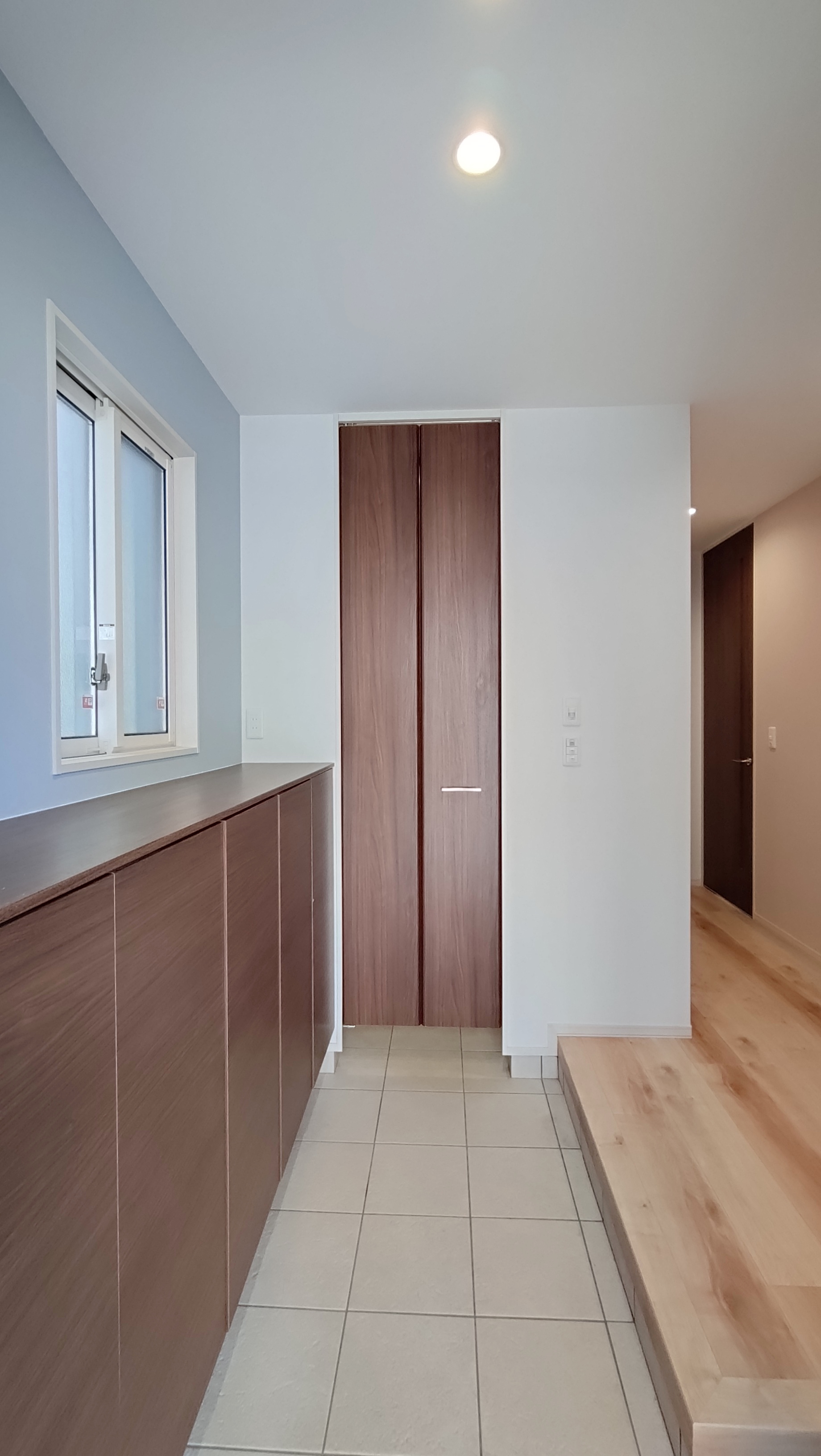 玄関　２０２６年１月撮影