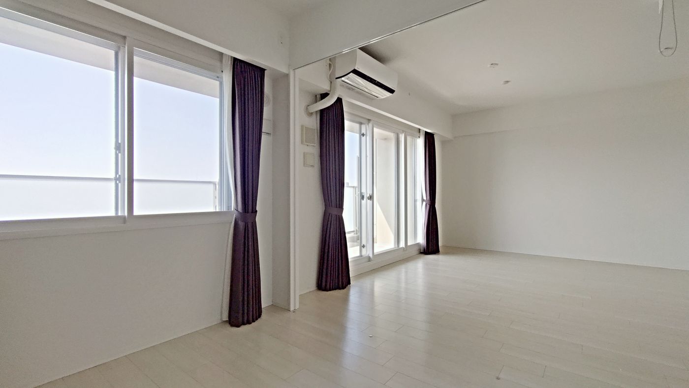 ２０２６年３月撮影　※写真内のカーテン、エアコンは価格に含まれます。