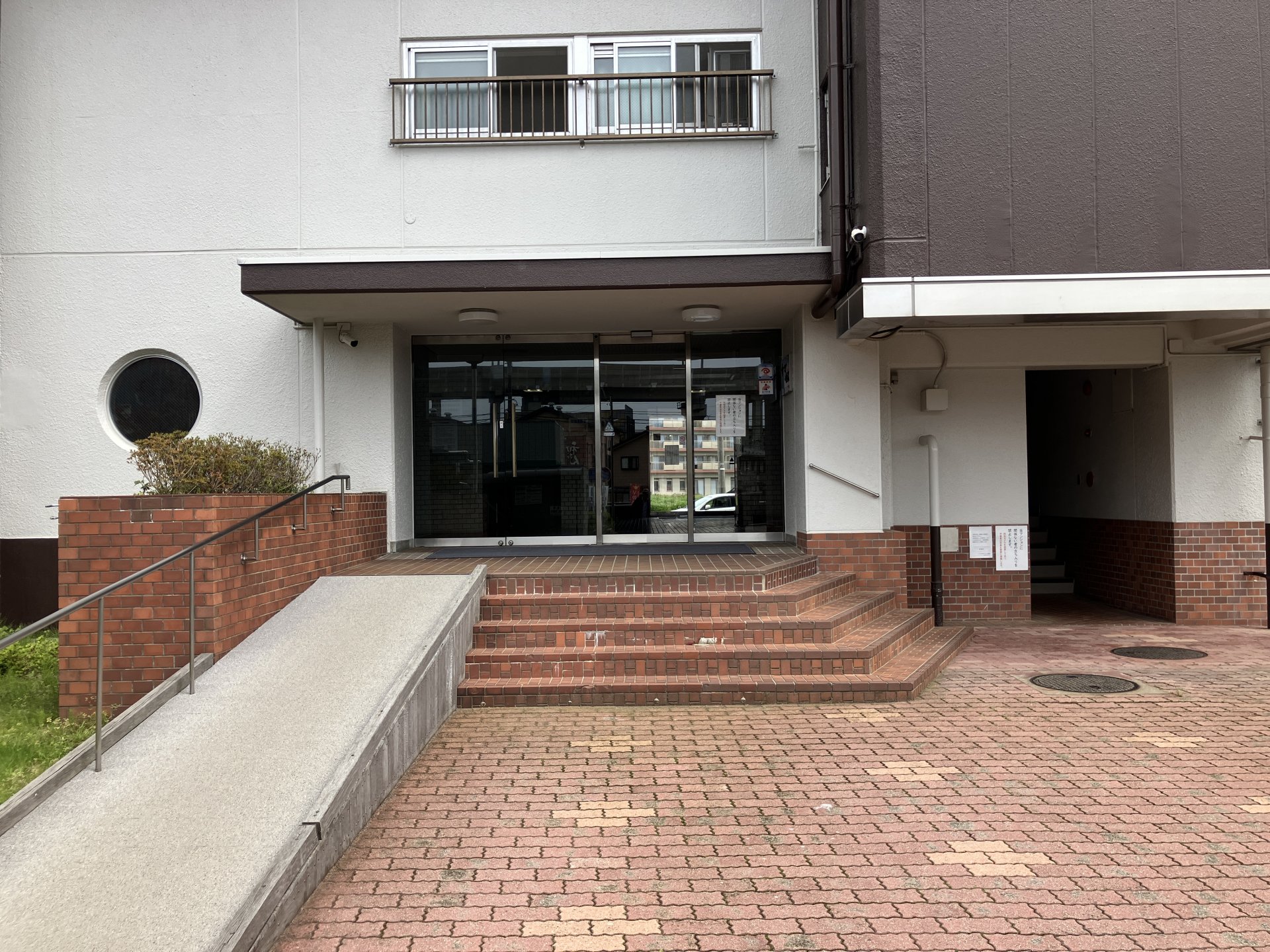 エントランス