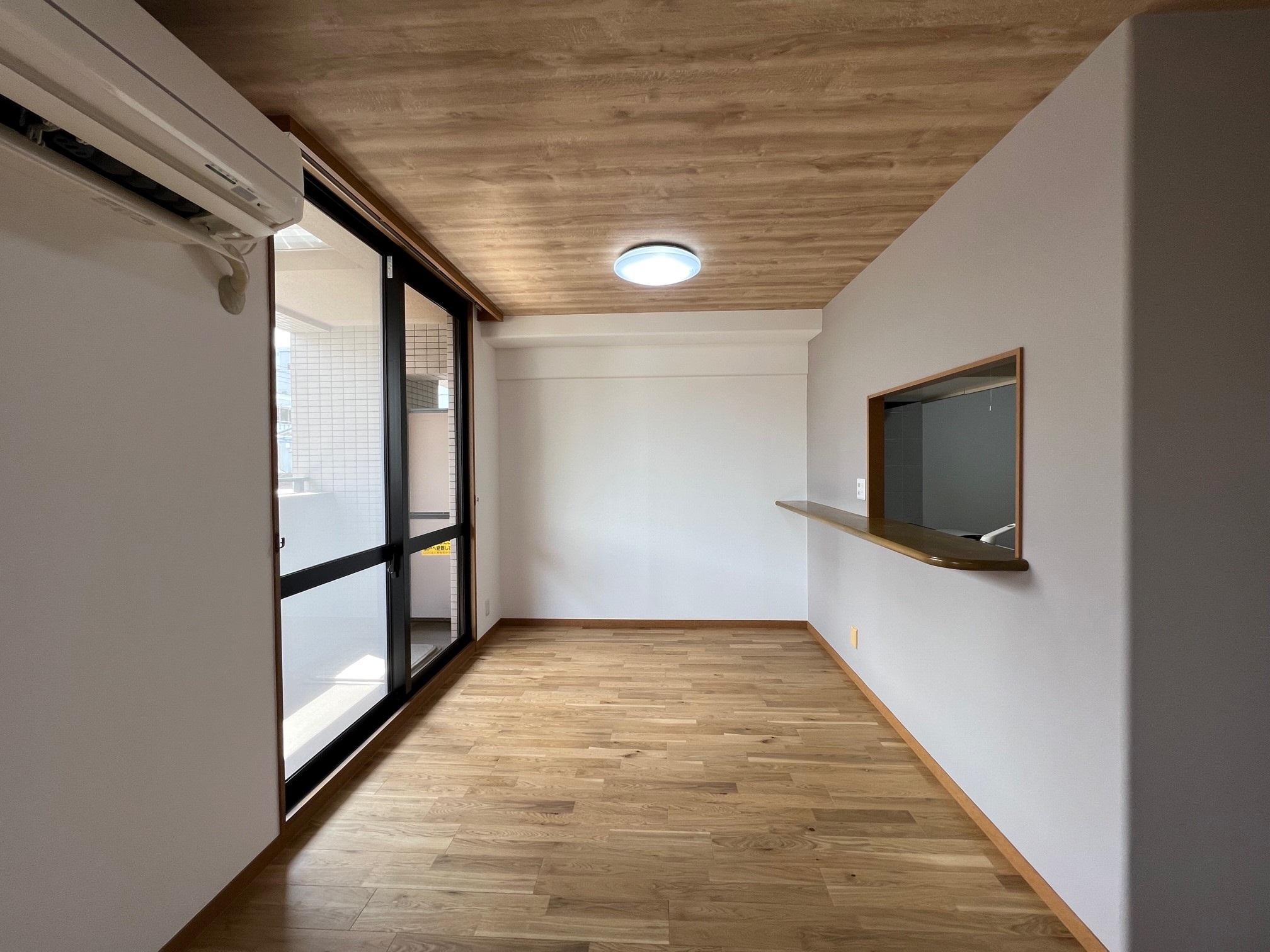 リビング 写真撮影日：8/25/23, 12:00 AM