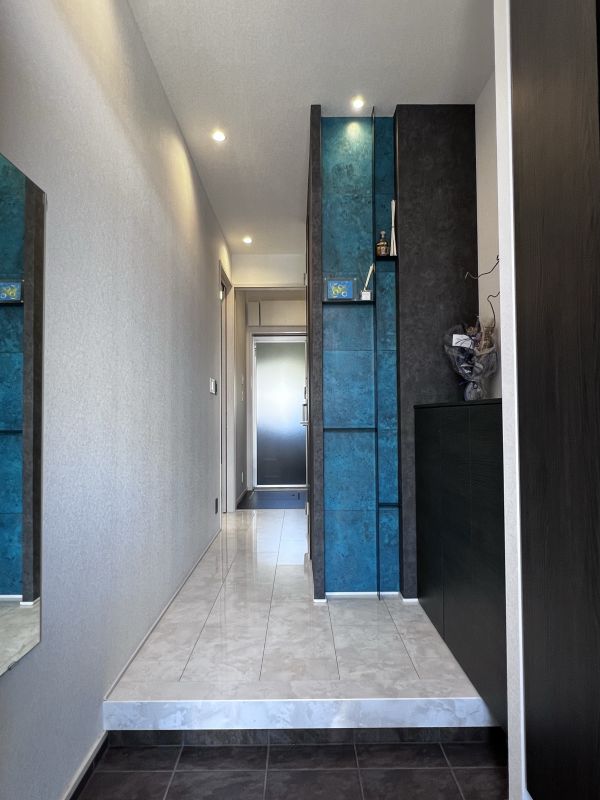 玄関　写真内の備品は価格に含まれません　 写真撮影日：6/24/24, 12:00 AM