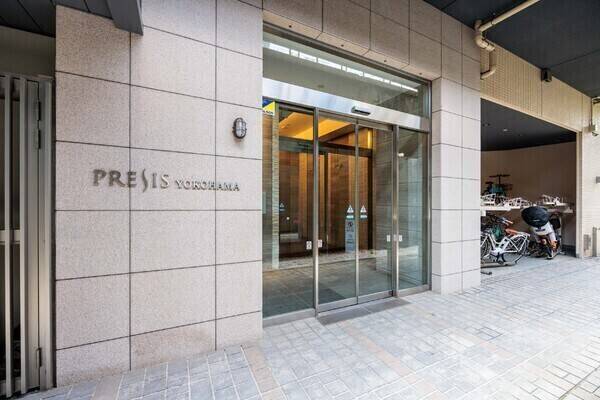 共用部は宅配ボックスやペットの足洗い場が設けられ(ペット飼育時は細則有)、24時間ゴミ出し可能です。