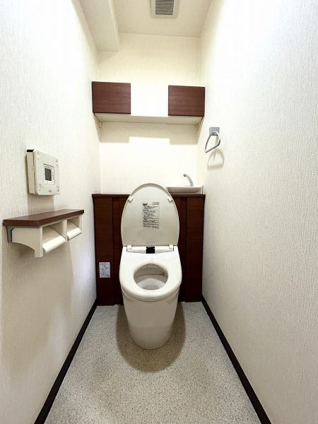 トイレ  写真撮影日：2024-11-28