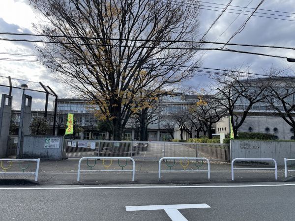 相模原市市立夢の丘小学校 1500m 写真撮影日：2024-12-12 