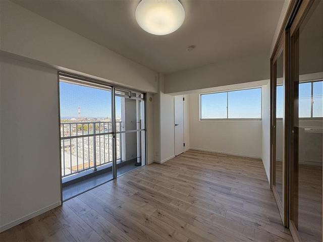 リビング以外の居室  写真撮影日：2025-11-22