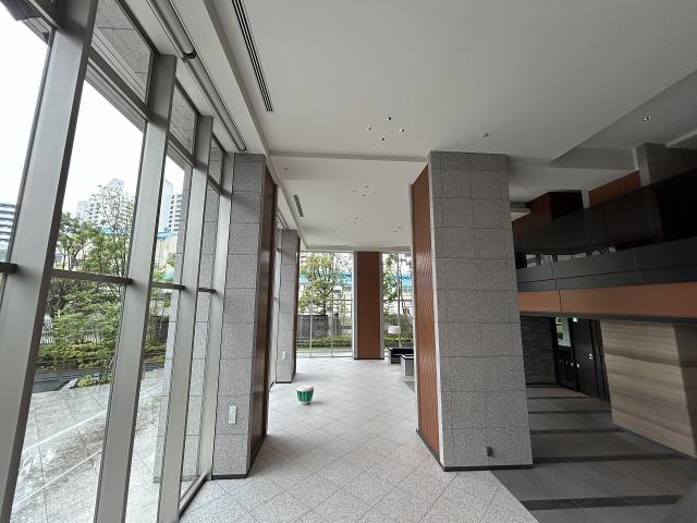 ロビー  写真撮影日：2025-06-08