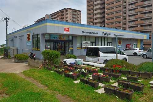 マツモトキヨシシティ能見台店３９０ｍ