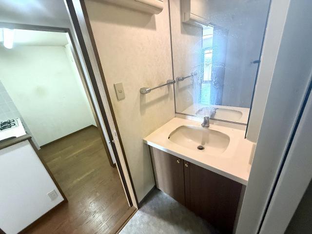 洗面台・洗面所  写真撮影日：2025-08-24