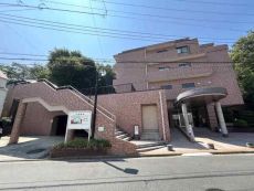 東急東横線「妙蓮寺」駅徒歩8分の立地