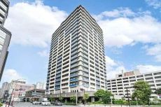 みなとみらい線「元町・中華街」駅 徒歩1分の好立地にそびえる、地上22階地下1階建タワーマンション。