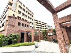 現地外観写真  写真撮影日：2025-10-23