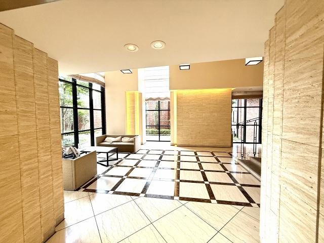 エントランス  写真撮影日：2025-10-23