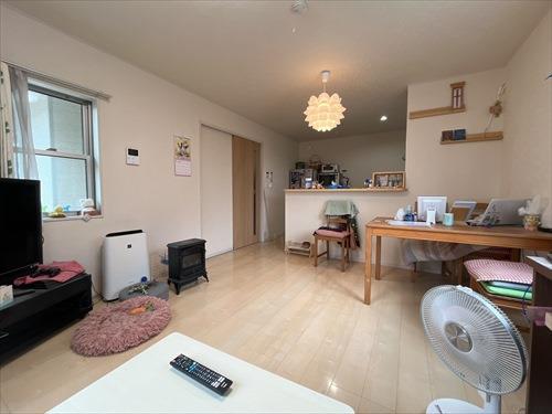 リビングダイニングキッチン（１４帖）