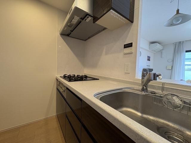 キッチン  写真撮影日：2025-11-02