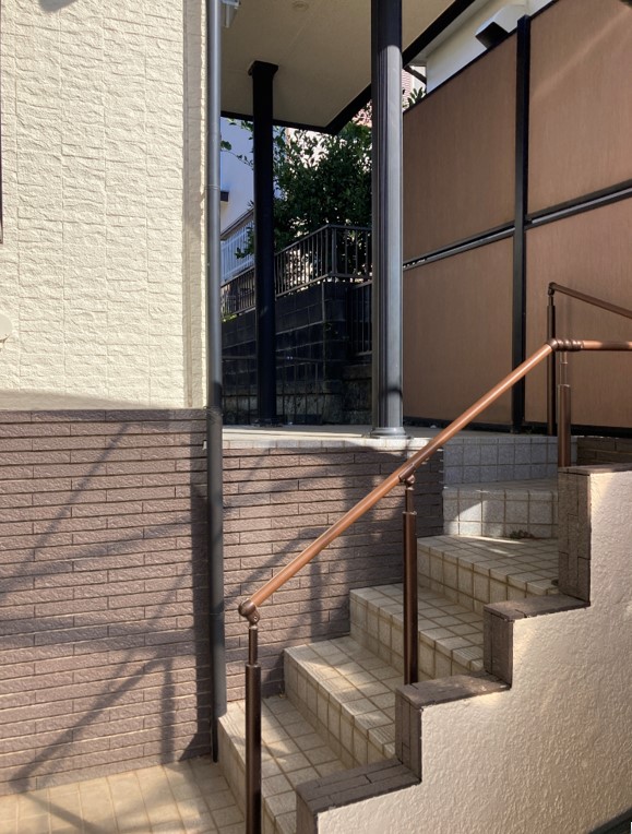 玄関ポーチ 写真撮影日：11/14/25, 12:00 AM