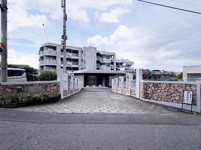 現地外観写真  写真撮影日：2025-11-01