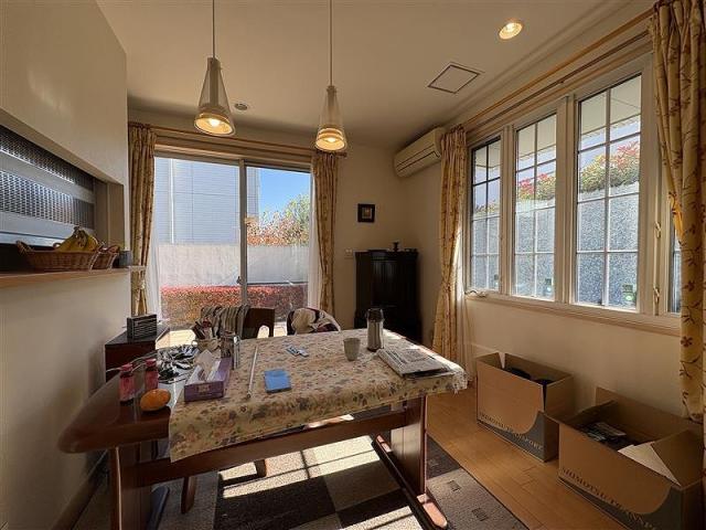 リビング  写真撮影日：2025-11-27