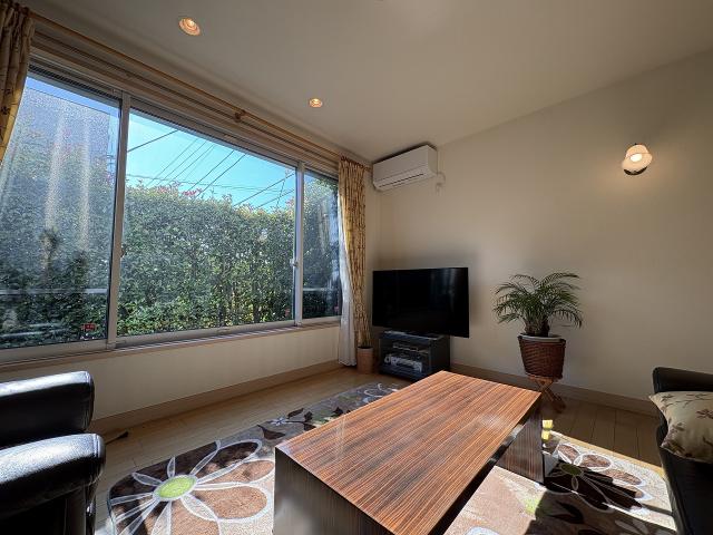 リビング  写真撮影日：2025-11-27