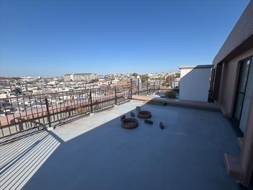 ルーフバルコニー