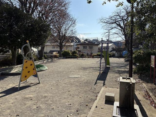 中尾町公園 165m 写真撮影日：2025-12-13